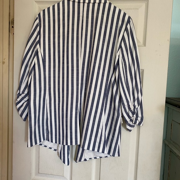 Blazer women’s - Picture 2 of 4